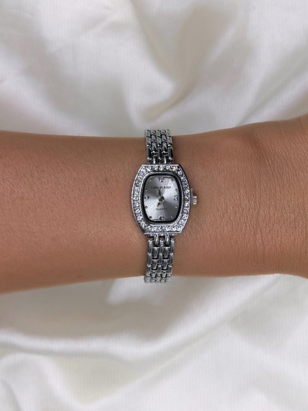 Vintage Y2K Watch, Silver Tone Bracelet Watch, Small Oval Face Watch, Dainty